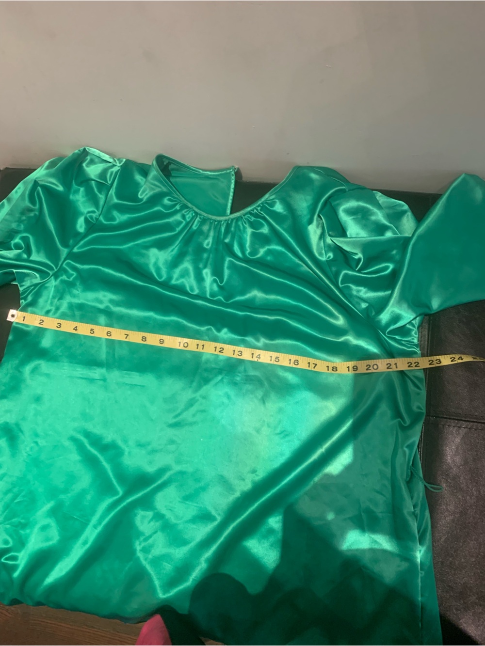 🌸A NEW DAY🌸NWT! LONG-SLEEVE, BELTED A-LINE, SATIN MIDI DRESS. - Picture 6 of 9